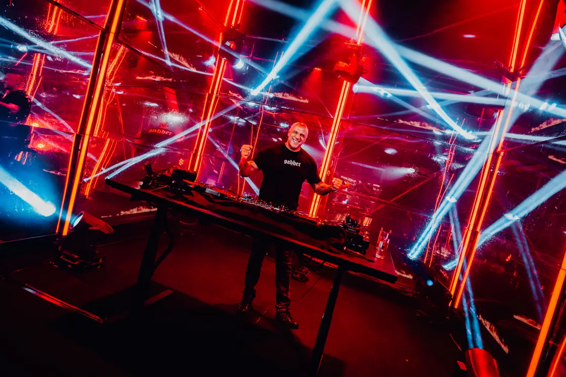 2210 203102 ADE SLAM! Martinhols 6I4A8936 CR3